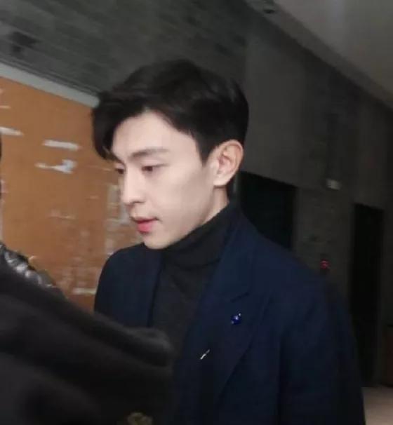 鄧倫最新動態(tài)報道速遞