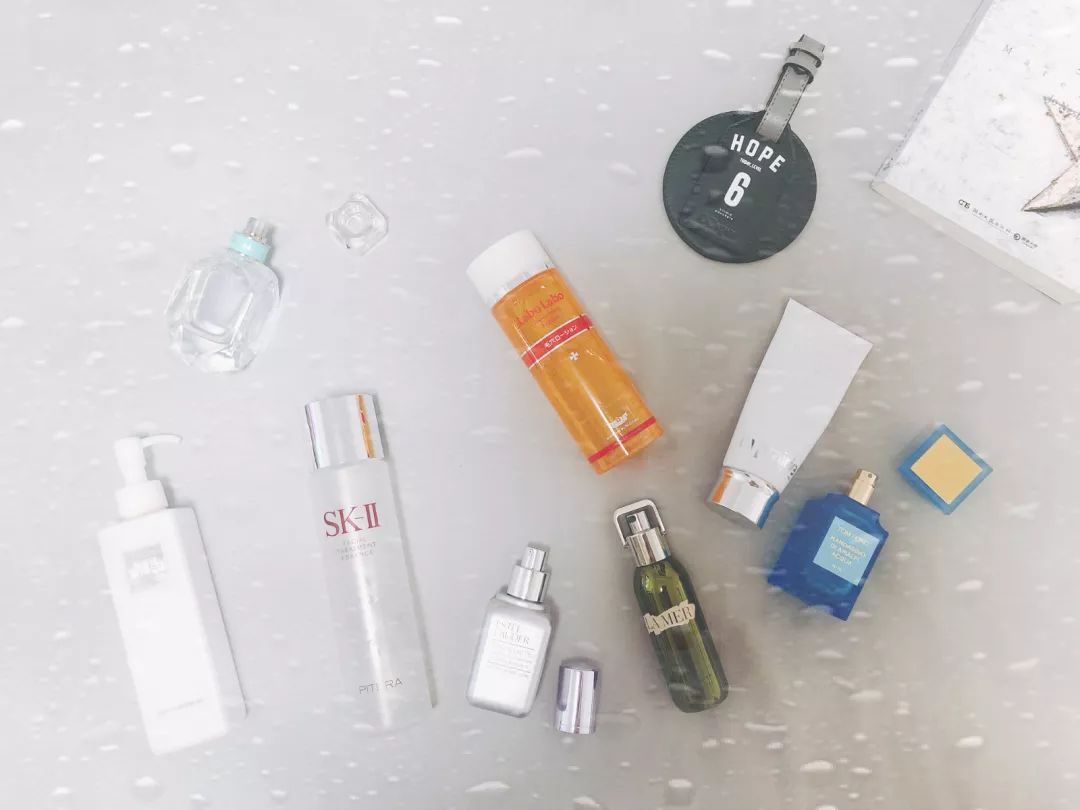 浮力限制最新1，小巷深處的驚喜發(fā)現(xiàn)