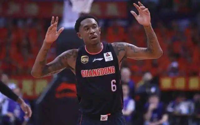 布魯克斯最新動態(tài)，力量變革與自信成就感的展現(xiàn)