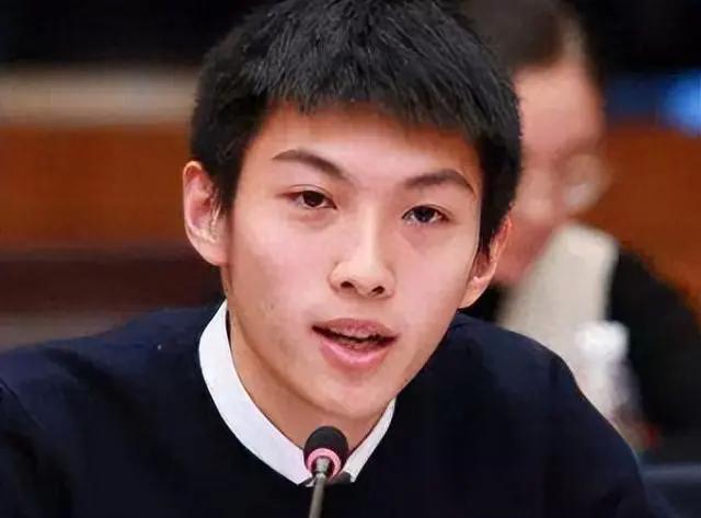 清華學(xué)姐科技神器引領(lǐng)智能生活新潮流，最新科技進(jìn)展揭秘