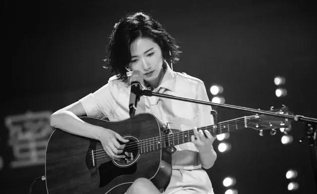 許飛最新發(fā)文，音樂(lè)之旅的深入探索與未來(lái)展望