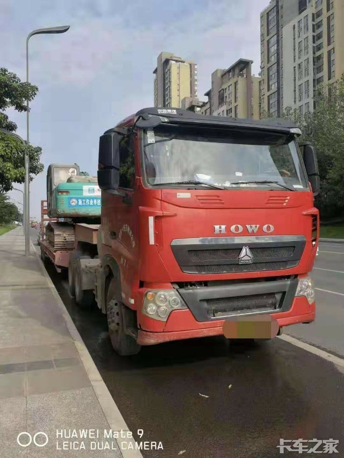 豪沃T7H440新款車型亮相，領(lǐng)略工程巨擘的嶄新風(fēng)采與圖片欣賞