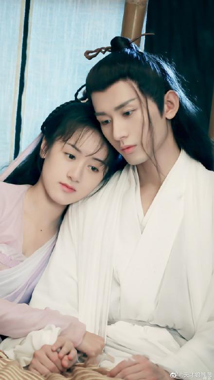 最新熱門網(wǎng)名推薦與小巷深處的特色小店探秘