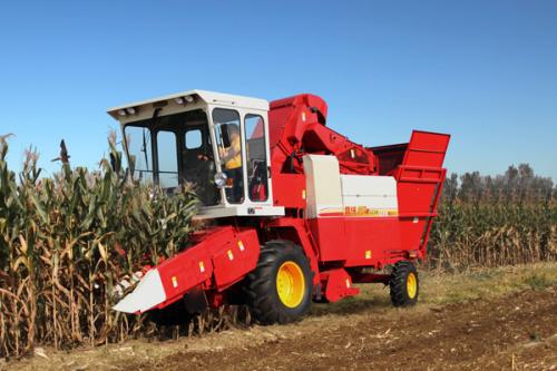 雷沃谷神最新收割機(jī)，農(nóng)業(yè)科技的嶄新里程碑