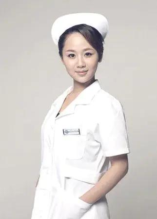 制服明星，舞臺上的傳奇光輝閃耀之路