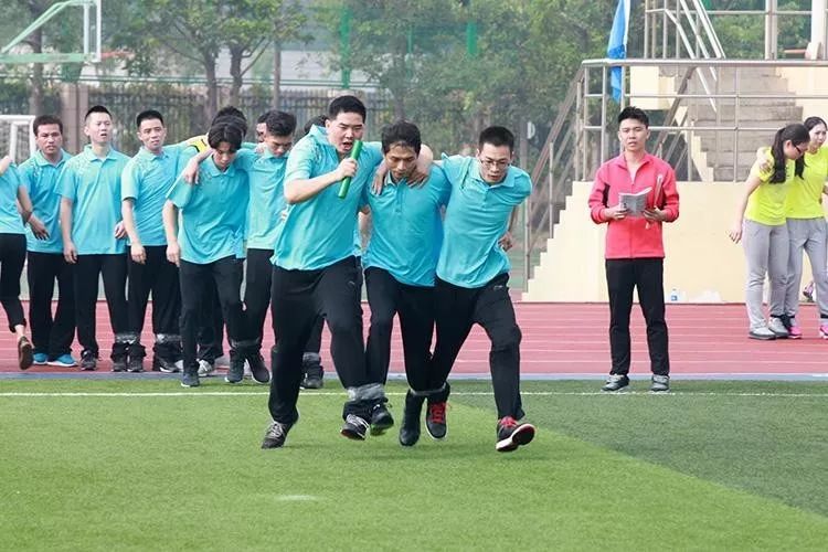 三支隊(duì)伍如何比賽,三支隊(duì)伍如何比賽，策略、公平與實(shí)施的探討