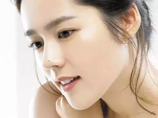 尋找內(nèi)心平靜的旅行之旅，聚焦鼻子有痣的明星們