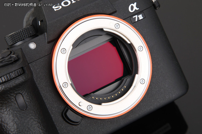 索尼a7m2上市價格,索尼A7M2上市價格指南