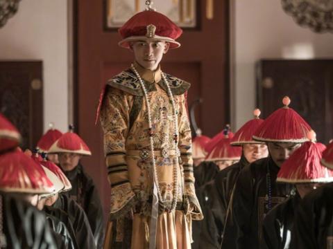 弘歷扮演者的日常趣事與趣事背后的演員揭秘