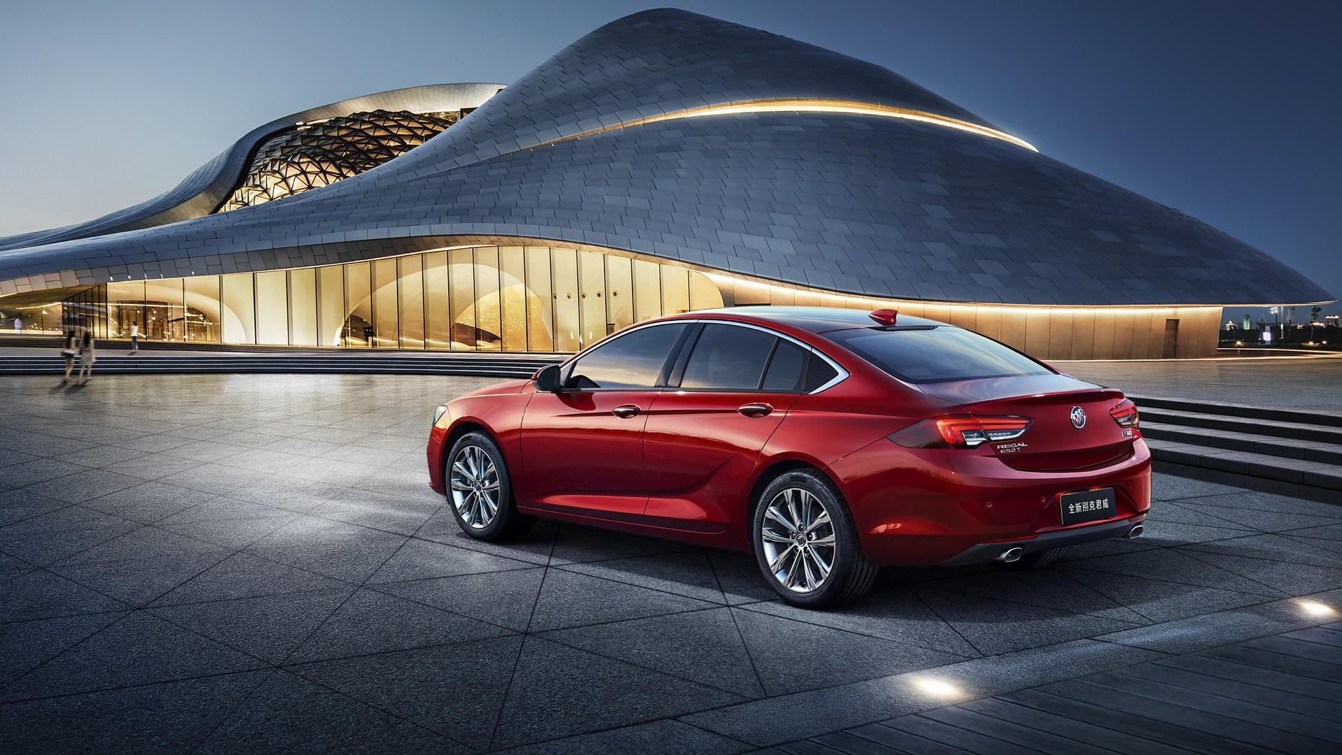 新款君威上市，探尋小巷獨特風(fēng)味與君威新風(fēng)尚