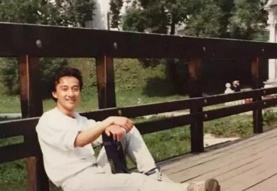 代號(hào)演員探秘小巷深處的特色小店