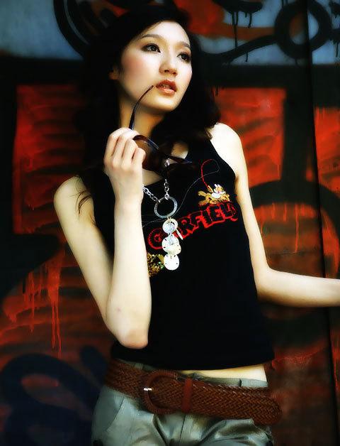 演員曹娜,演藝之路的璀璨之星