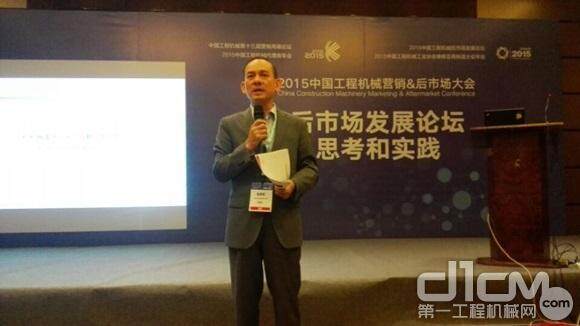 楊維杰新動態(tài)引領(lǐng)科技潮流，重塑未來生活新體驗