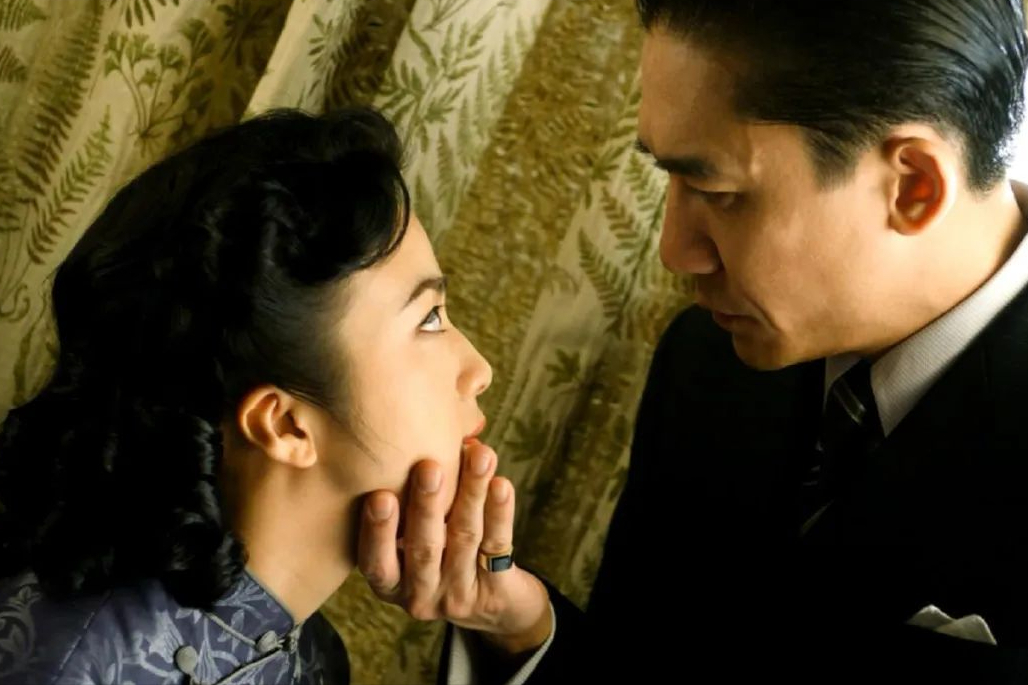 色戒電影完整版在線觀看，勵志之旅中的變化、自信與成就感展現(xiàn)