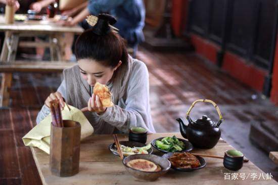 演員吃飯，從入門到精通的詳細步驟指南