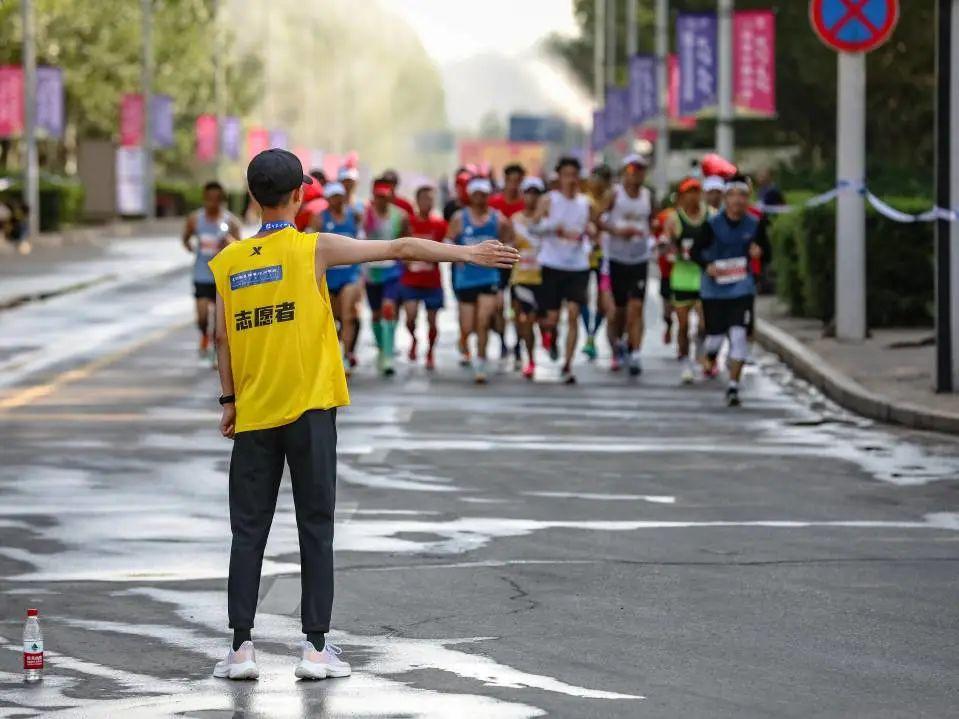 馬拉松比賽的起源，與科技革新之旅的交織