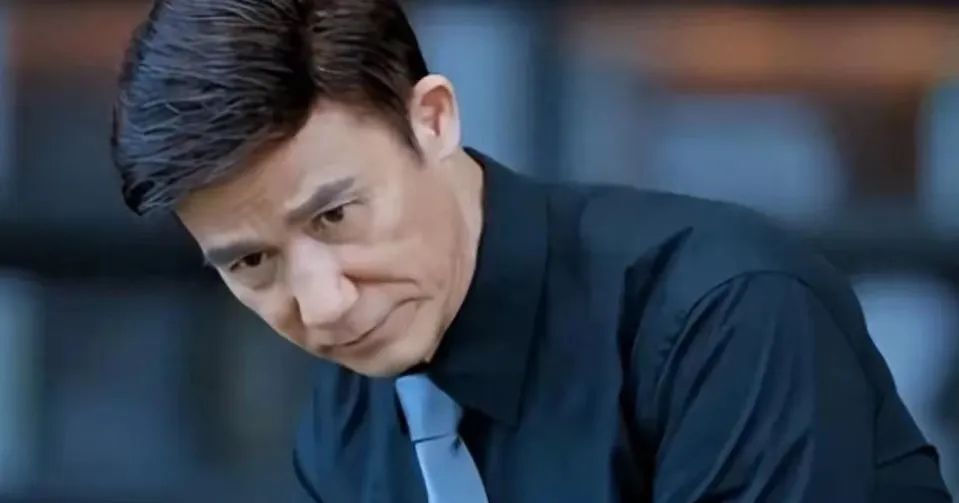 李子健，從舞臺到銀幕，自信與成就感的蛻變之旅