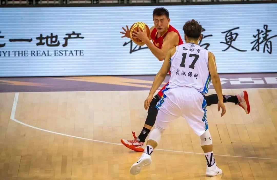 LOL武漢比賽賽程全解析，賽事安排、觀點分析與比賽預測