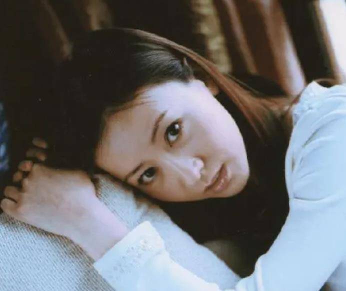 陳麗佳人體專緝，自然美景中的內(nèi)心平和之旅