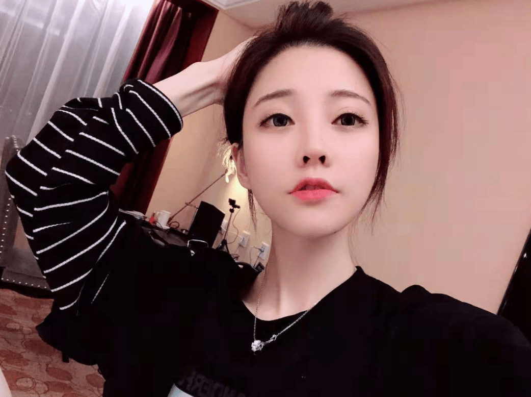 馮提莫最新直播地點揭秘