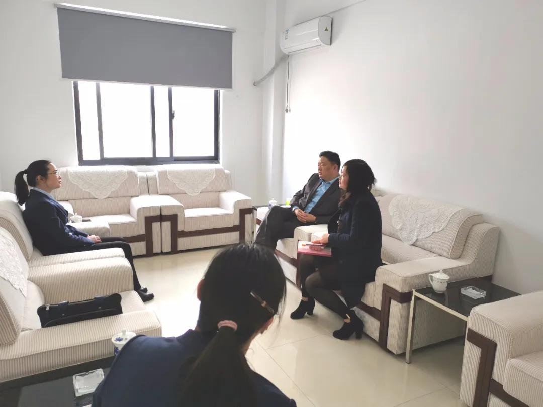 淮北銀行招聘最新動態(tài)及小巷特色小店探索邀請