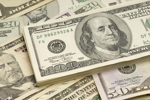 歐元與美元的最新動(dòng)態(tài)，一段奇妙的旅程與溫馨小故事